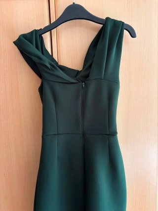 Vestido midi verde esmeralda elegante