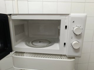 Microondas Taurus blanco