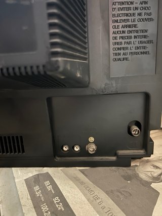 Televisor Sharp 20 pulgadas vintage