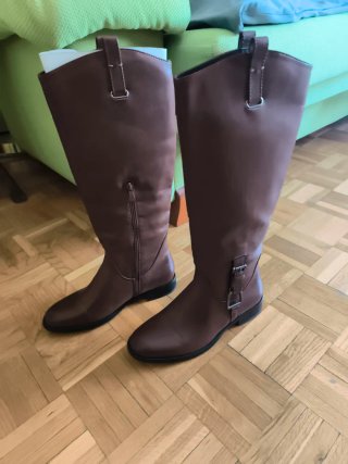 Botas altas marrones nuevas