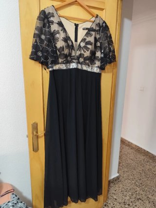 Vestido fiesta beige y negro XL