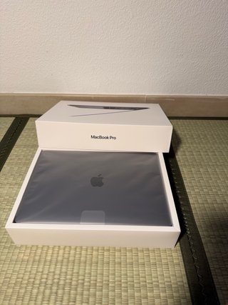 MacBook Pro 13 Space Gray