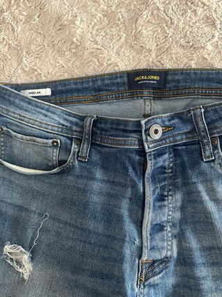 Pantalones cortos Jack & Jones desgastados