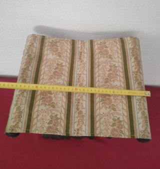 Taburete antiguo tijera madera torneada
