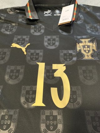 Camiseta Portugal #13 Puma Negra Dorada