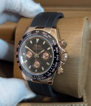 Reloj Seiko Mod Daytona Dorado y Negro