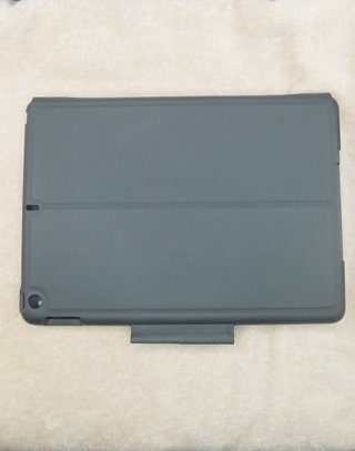 Logitech Slim Folio iPad 7ª Gen