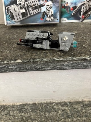 LEGO Star Wars 75207
