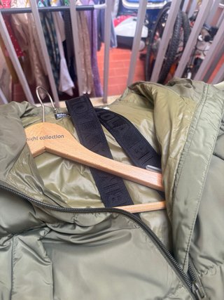 Abrigo Bimba y Lola verde talla L