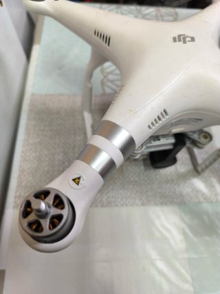 DJI Phantom 3 Advanced + 2 baterías + mochila