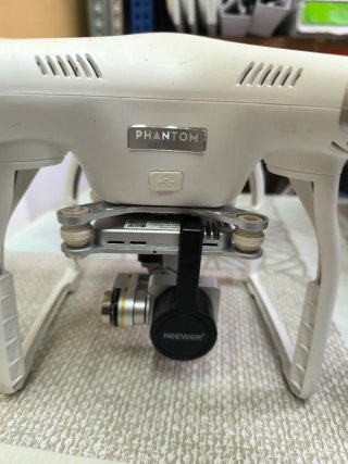 DJI Phantom 3 Advanced + 2 baterías + mochila