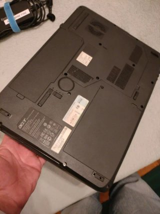 Acer Aspire 7720Z 17" Dual 3GB Win10