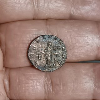 6 Monete. Vedi descrizione accurata.