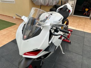 Ducati Panigale V2 Artic White