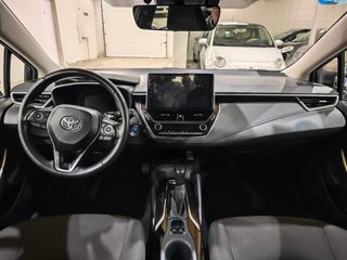 Toyota Corolla 1.8 125H ACTIVE TECH E-CVT SEDAN
