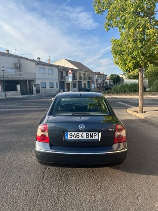 Volkswagen Passat 2001