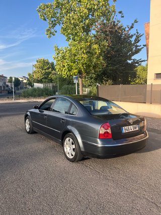 Volkswagen Passat 2001