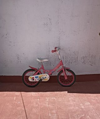 Bicicleta infantil rosa