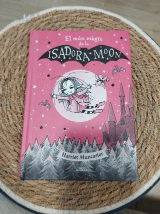 Isadora Moon - Isadora Moon y la invitación sec...