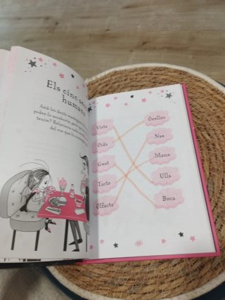 Isadora Moon - Isadora Moon y la invitación sec...