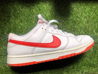 Zapatillas Nike Dunk Low Blancas y Rojas
