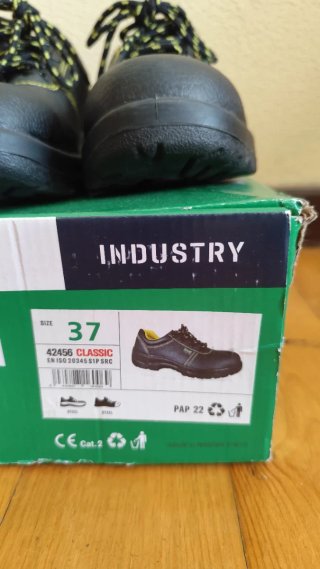 Zapatos de trabajo ISSALINE negros y amarillos