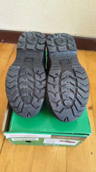 Zapatos de trabajo ISSALINE negros y amarillos