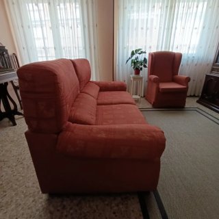 Sofá cama 2 plazas y sillón orejero