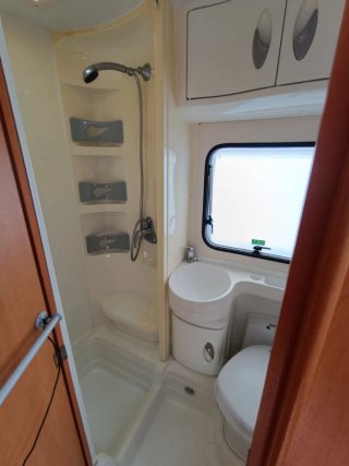 Autocaravana perfilada 4 plazas FIAT Ducato 2007