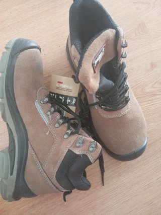 Botas Jhayber montaña/trabajo marrones