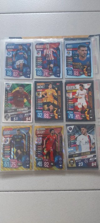 Álbum Match Attax Extra 19/20 con 90 cartas