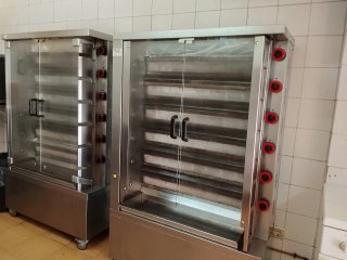 2 Asadores de Pollo Feca 6 Espadas