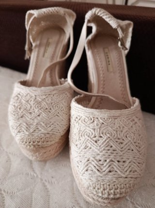 Zapatos de cuña CORINA beige/blanco