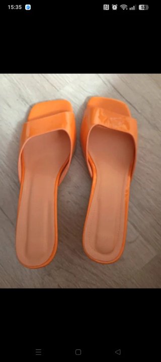Zapatos naranja tacón bajo talla 39