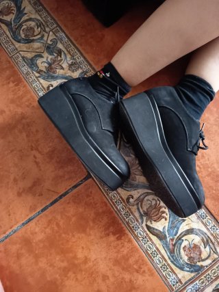 Zapatos negros de plataforma exclusivos