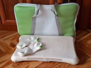 Nintendo Wii con Tabla, Mandos y Juegos