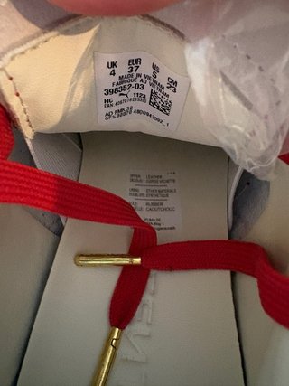 Zapatillas Puma x Fenty Rojas y Blancas