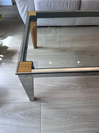 Mesa de salón cristal templado y madera