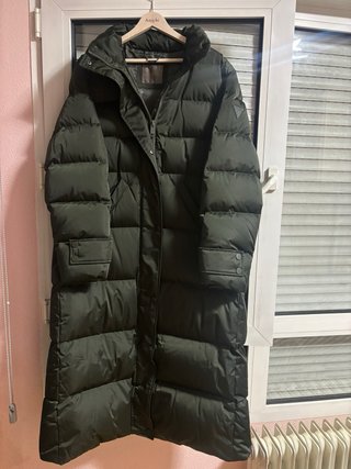 Abrigo Guess Verde Talla L usado solo 1 vez