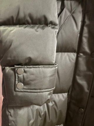 Abrigo Guess Verde Talla L usado solo 1 vez