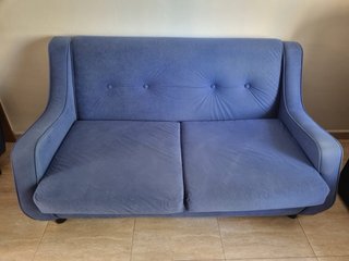 Sofá de 2 plazas y butaca color azul
