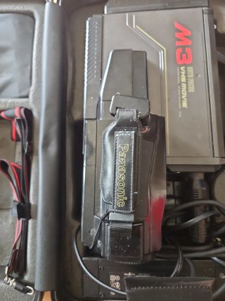 Cámara  Panasonic VHS MOVIE negro