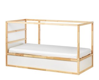 Cama infantil de madera