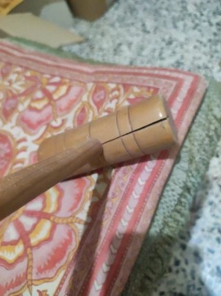 Mazze da cricket in legno rotte, in regalo