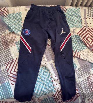 Chándal PSG entero en buen estado !!! Oferta !!!