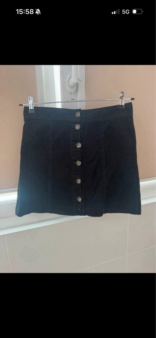 Falda mini H&M negra de pana Talla 38