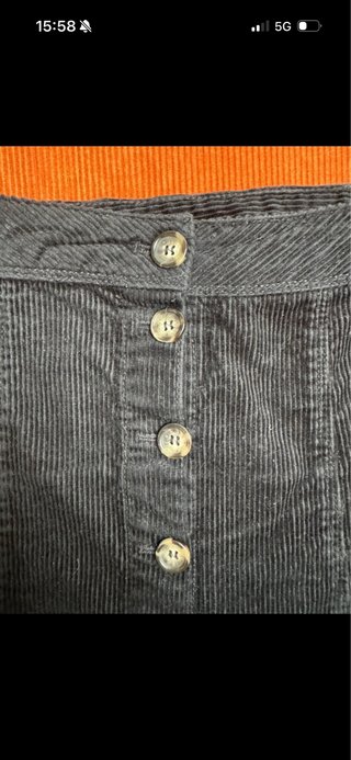 Falda mini H&M negra de pana Talla 38