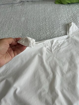 Camisón blanco siglo XX