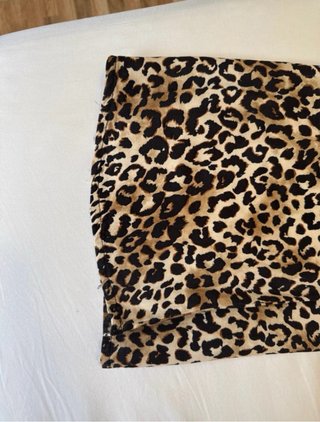 Pantalón ancho estampado leopardo
