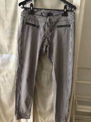 Pantalones Guess a cuadros